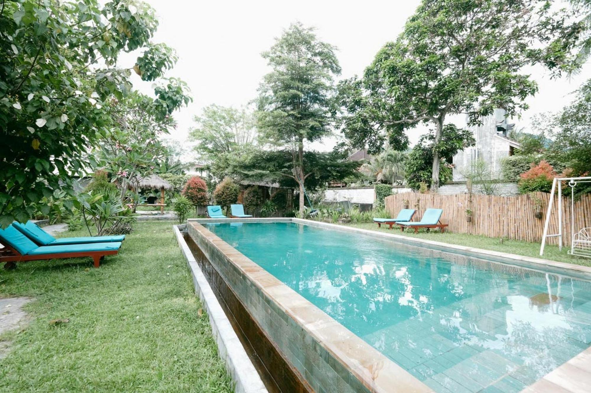 Cici Bungalow Senggigi Mangsit Exterior photo